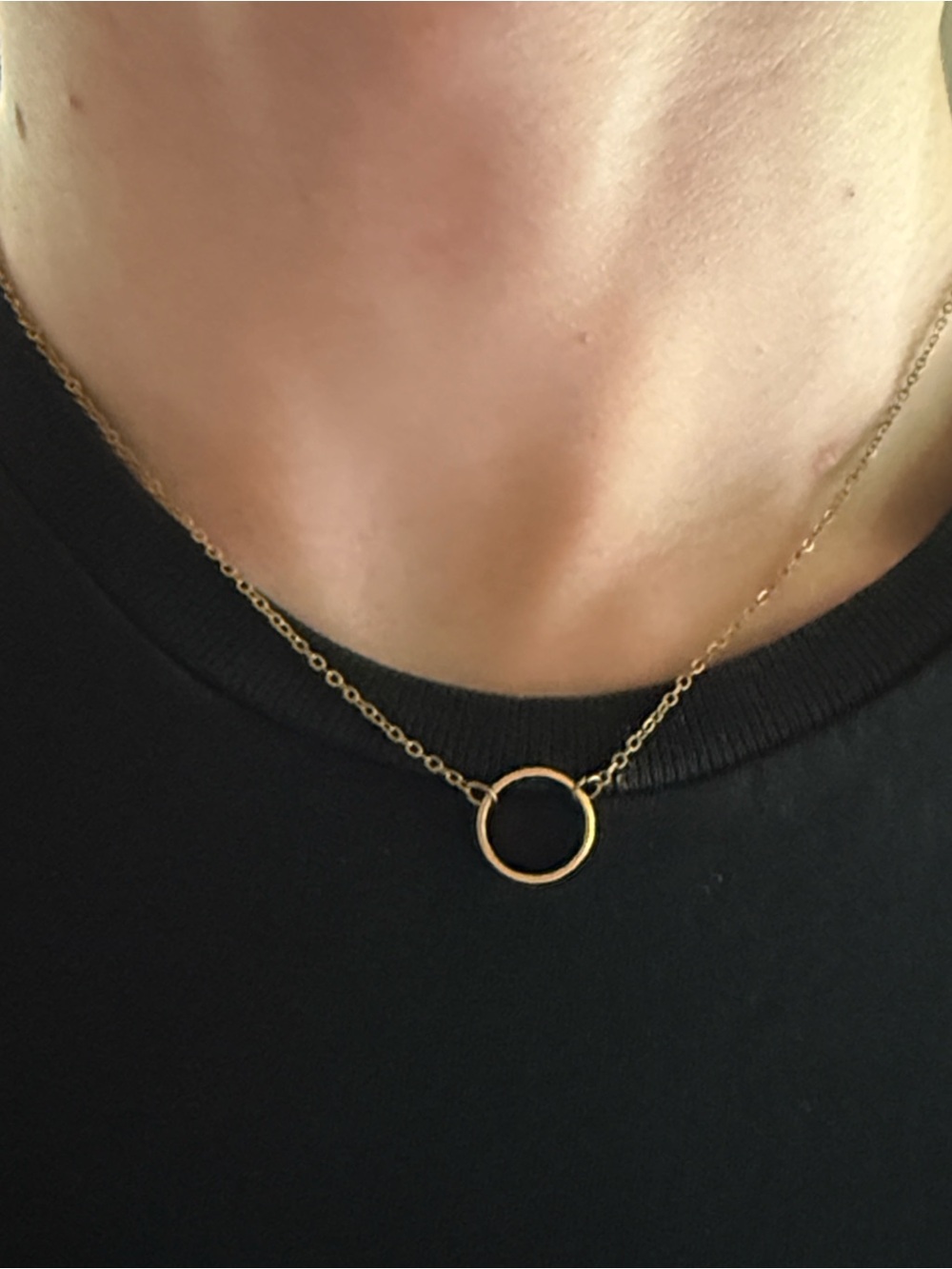 Delicate Gold Circle Pendant Necklace - Women Jewelry